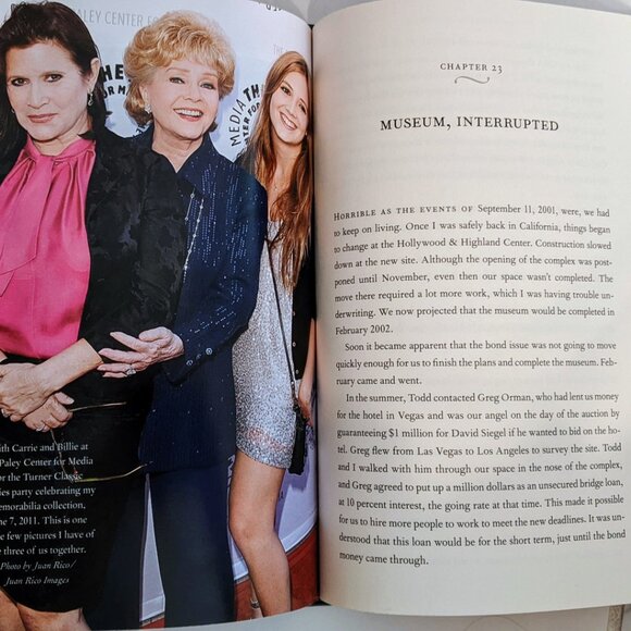 Debbie Reynolds Autographed "Unsinkable : A Memoir" Hardcover 1st/1st 2013 - Picture 5 of 8